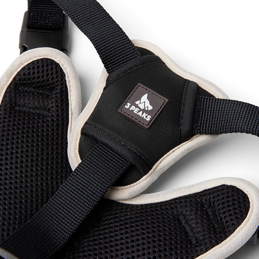 3 Peaks - Ultra-Fit Reflective Walking Harness - Black - product gallery photograph 6